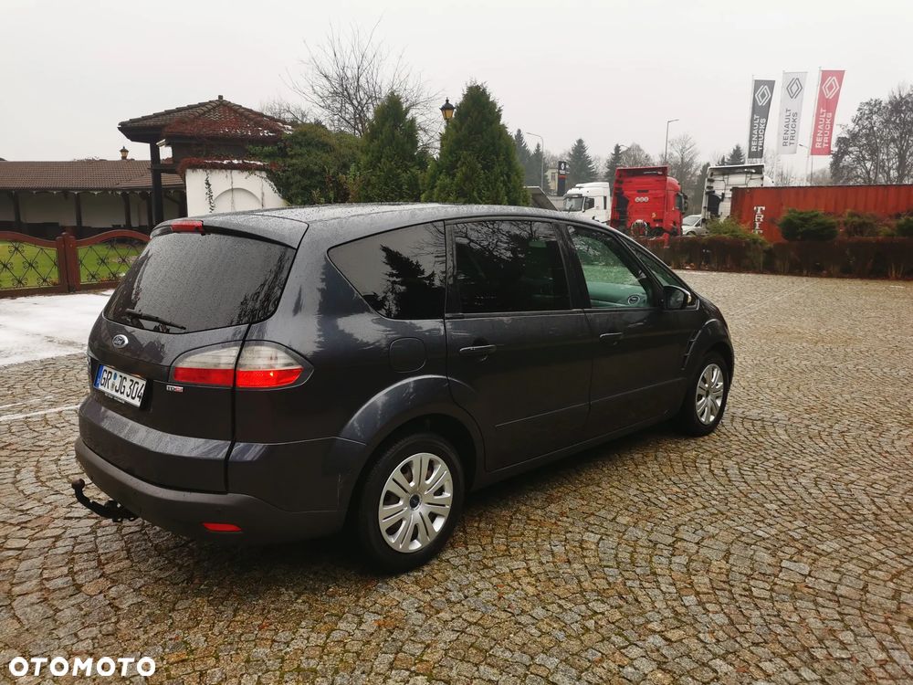 Ford S-Max 2.0 TDCi DPF Titanium - 4