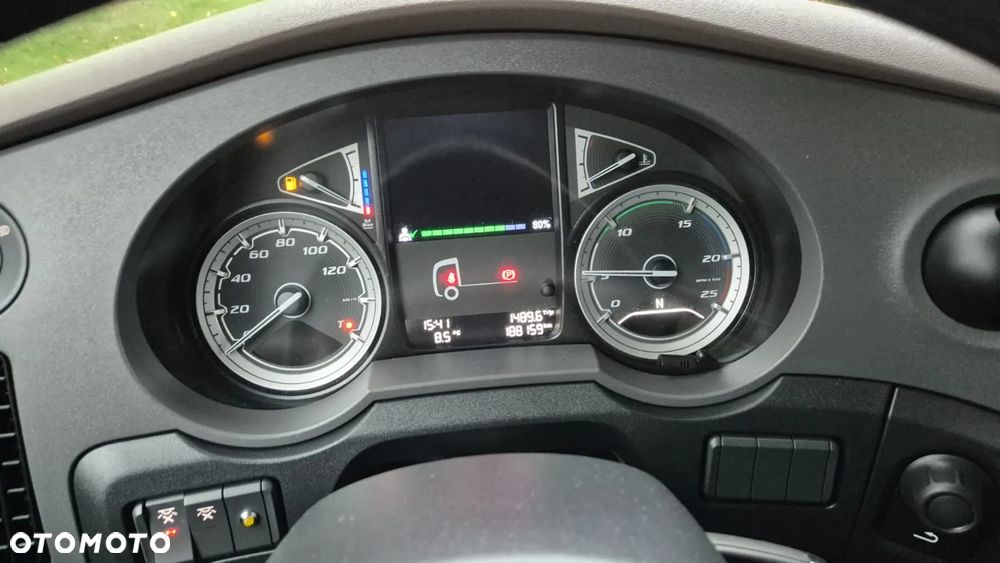 DAF XF 430/// 2022/// PRZEB: 188000 KM/// CHŁODNIA/// THERMO-KING/// WINDA/// STAN JAK NOWY! - 23