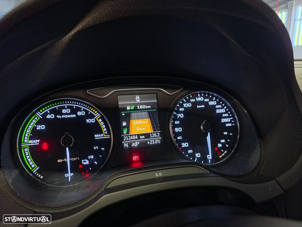 Audi A3 Sportback 1.4 TFSI S line Sport Pack - 38