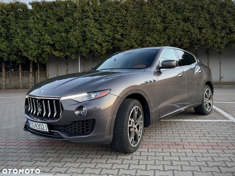 Maserati Levante Q4 GranLusso - 9