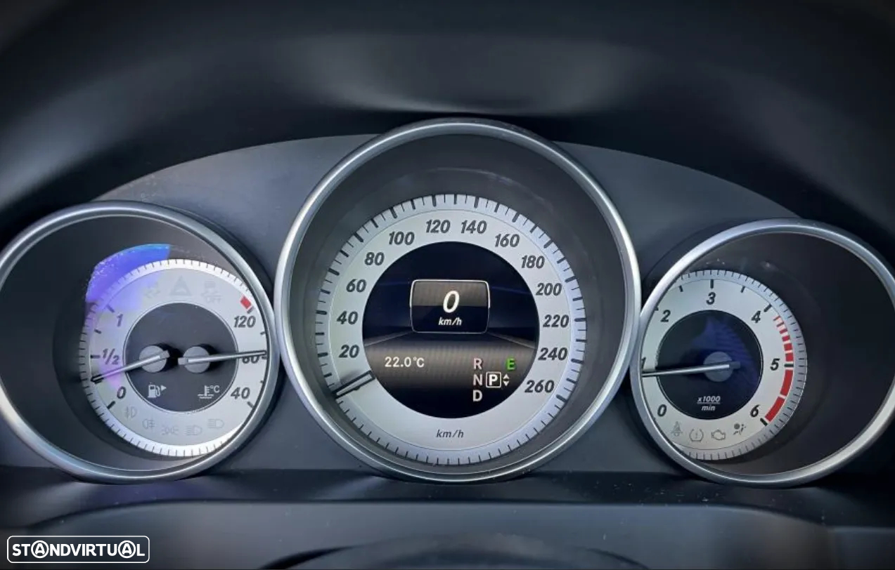 Mercedes-Benz E 250 CDi Elegance BlueEfficiency Auto - 6