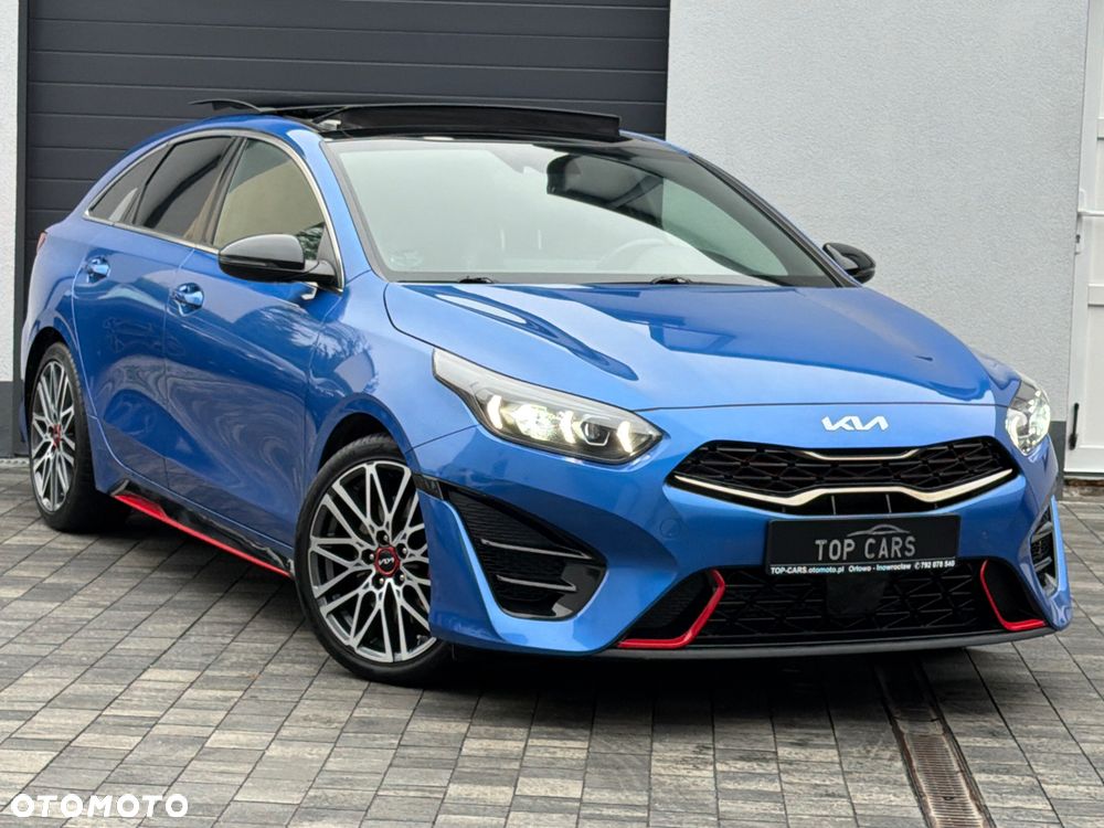 Kia ProCeed 1.6 T-GDI GT DCT - 14