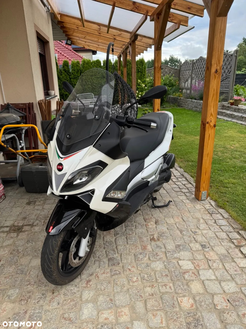 Aprilia SR - 2