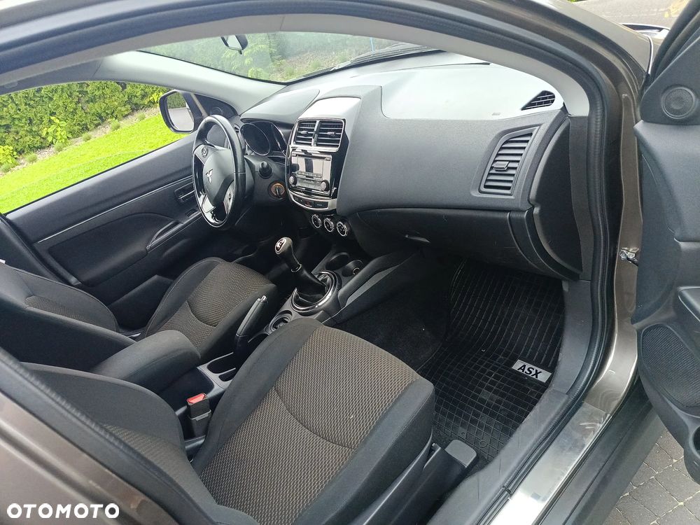 Mitsubishi ASX 1.6 Active - 10