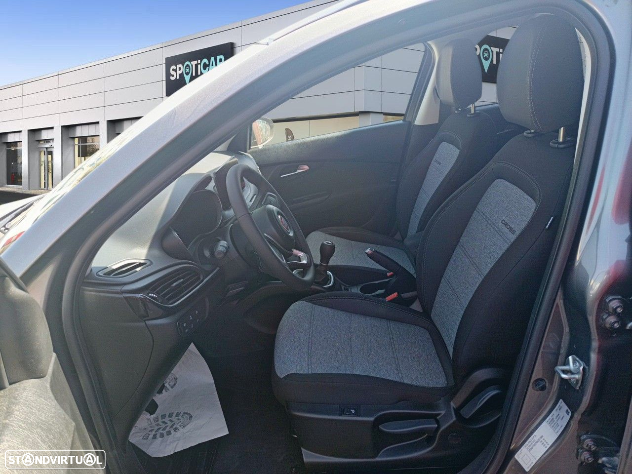 Fiat Tipo Cross 1.0 GSE T3 City - 9