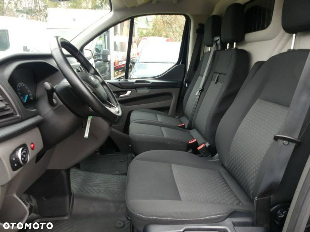 Ford Transit Custom - 4