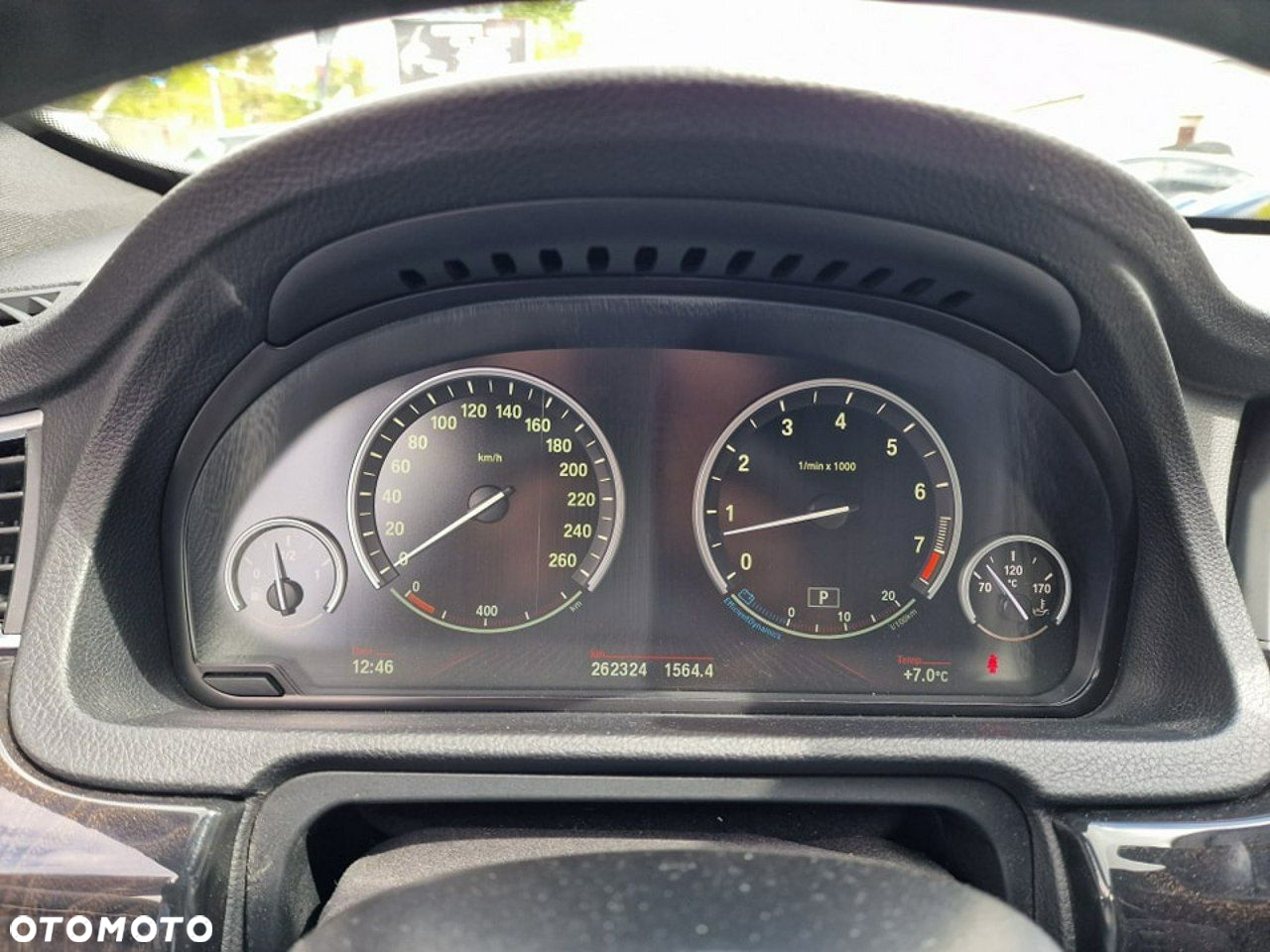 BMW 5GT - 11