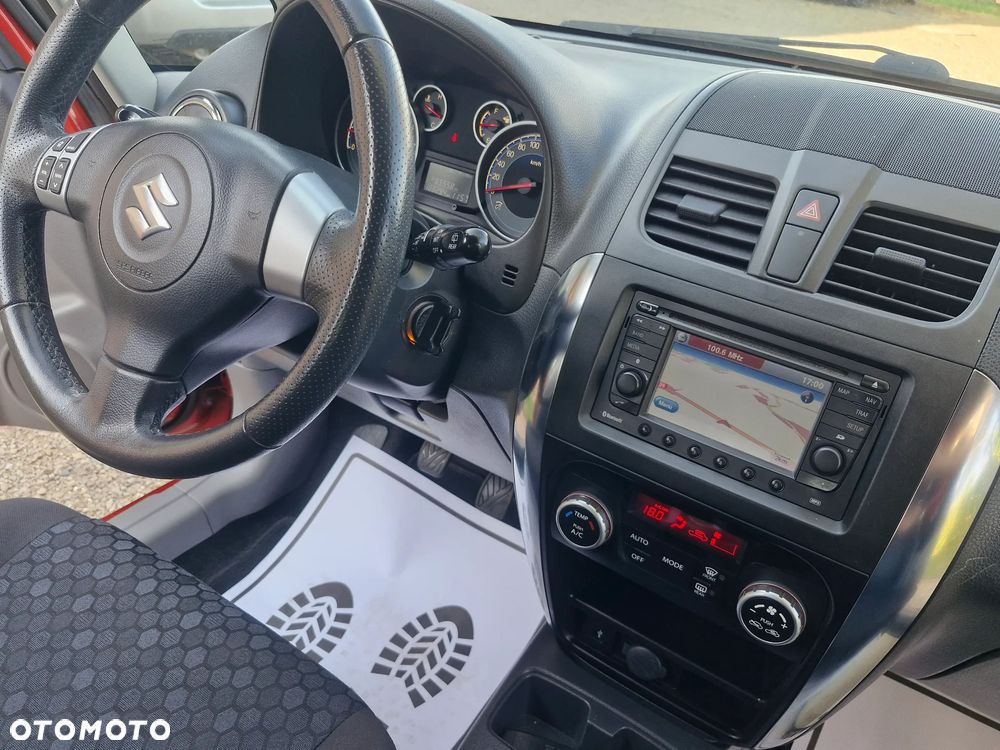 Suzuki SX4 1.6 Comfort Plus 4WD - 15