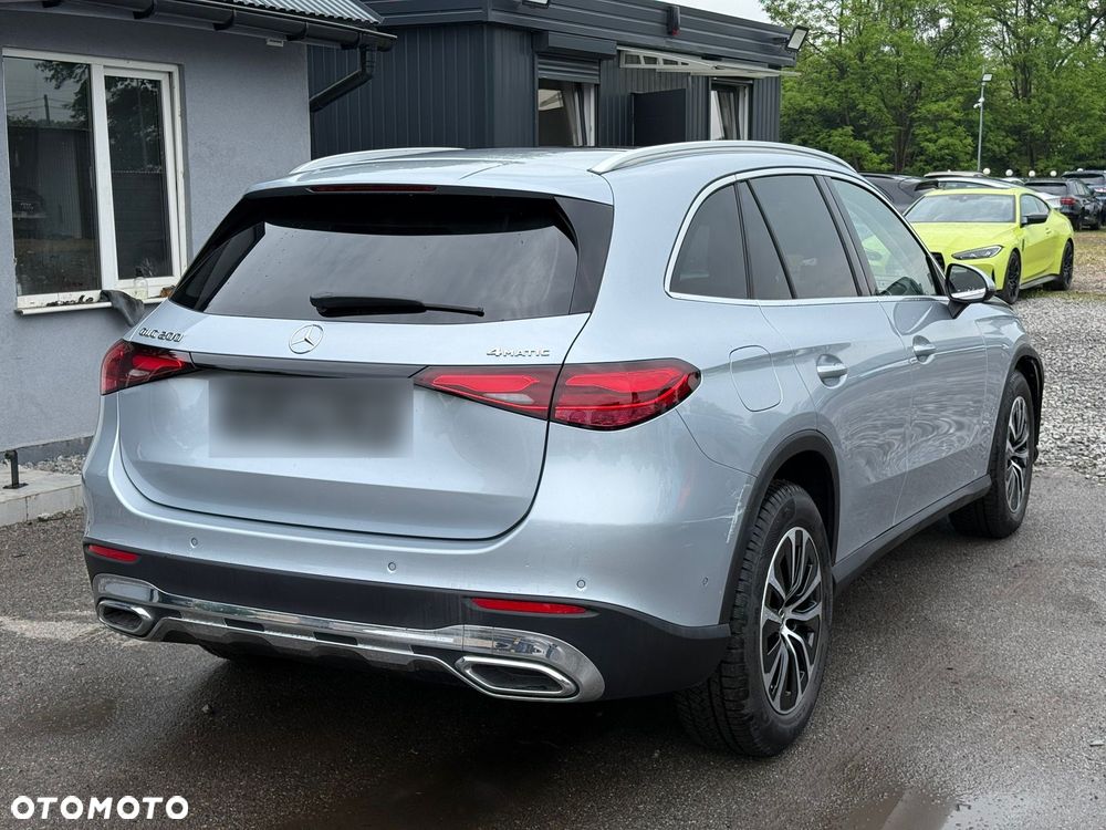 Mercedes-Benz GLC - 14