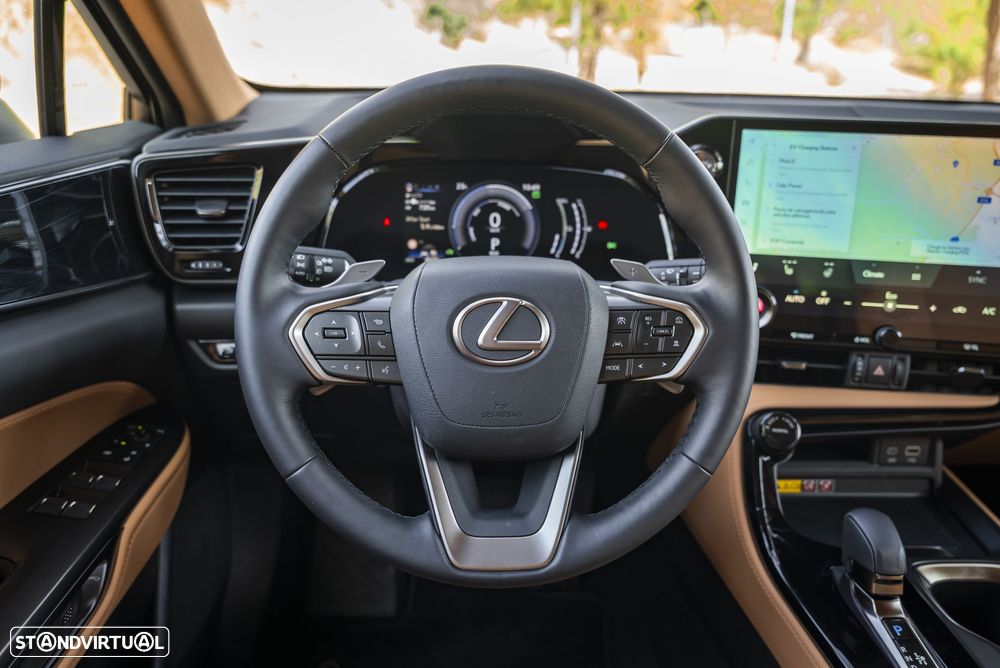 Lexus NX 450h+ Executive - 26
