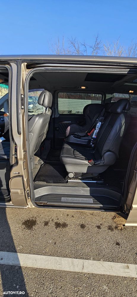 Mercedes-Benz Viano 3.0 CDI DPF lang Automatik Avantgarde - 25