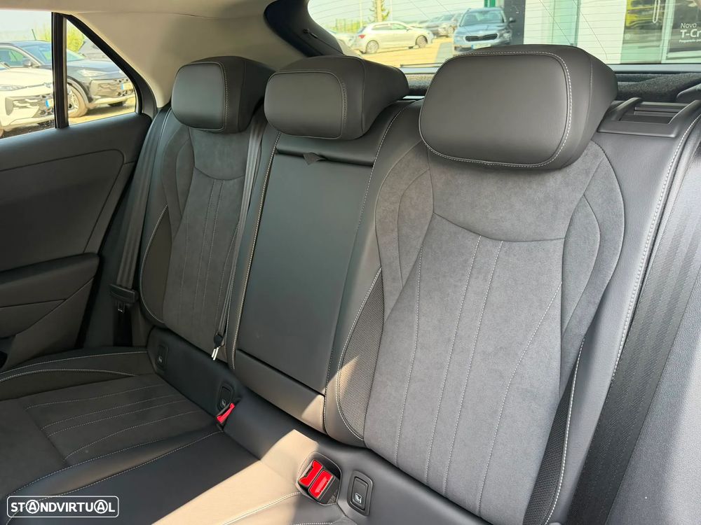 VW T-Roc 1.5 eTSI Style DSG - 15