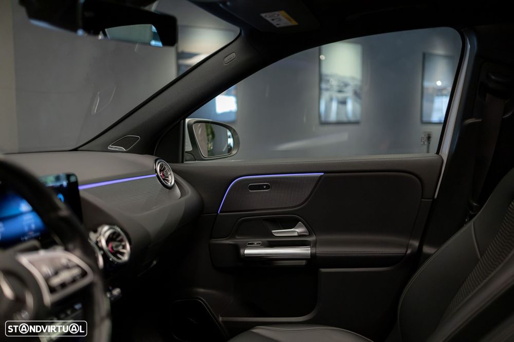 Mercedes-Benz EQA 250 Progressive - 37