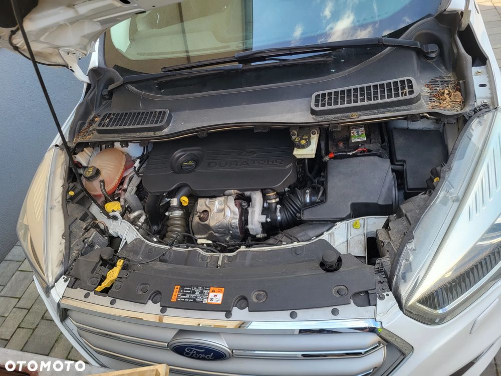 Ford Kuga 1.5 TDCi FWD Titanium - 37