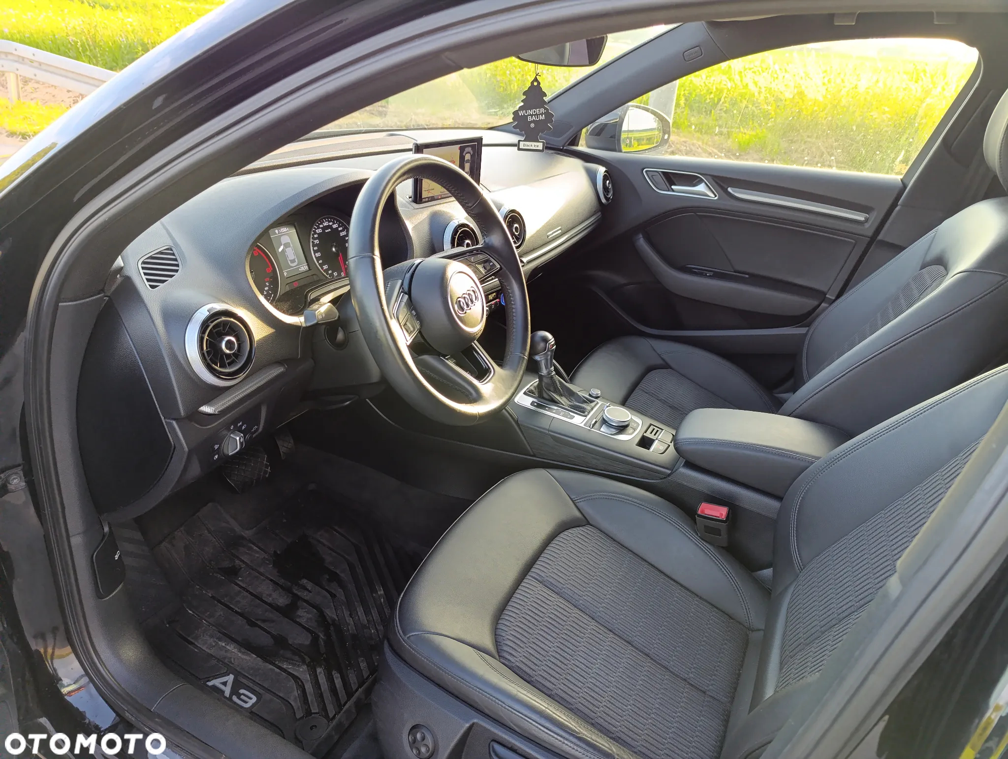 Audi A3 1.6 TDI Sportback S tronic - 12