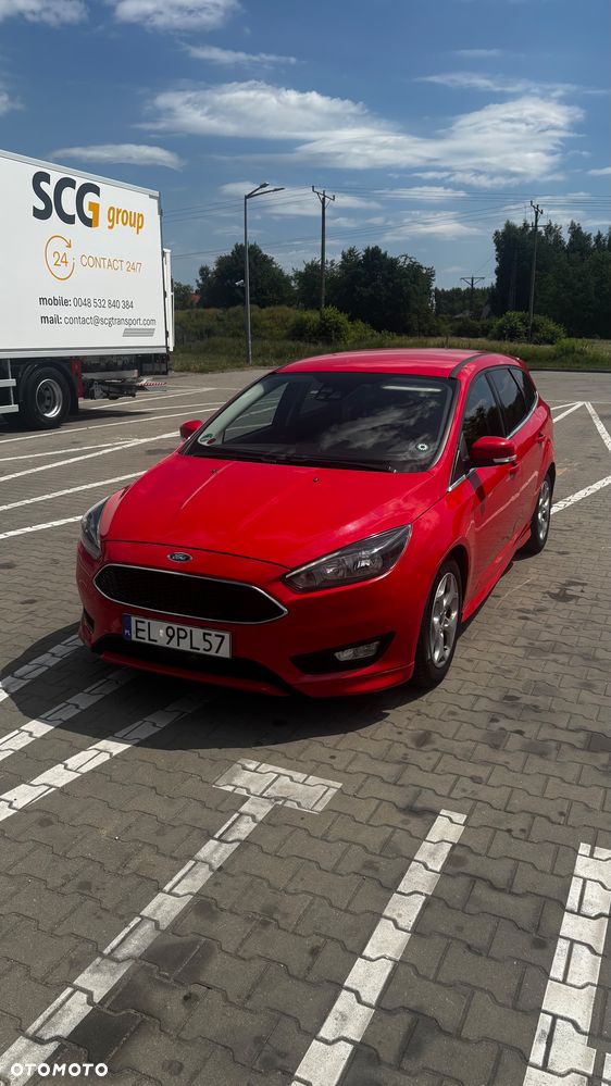 Ford Focus 1.5 TDCi ST-Line Red - 1