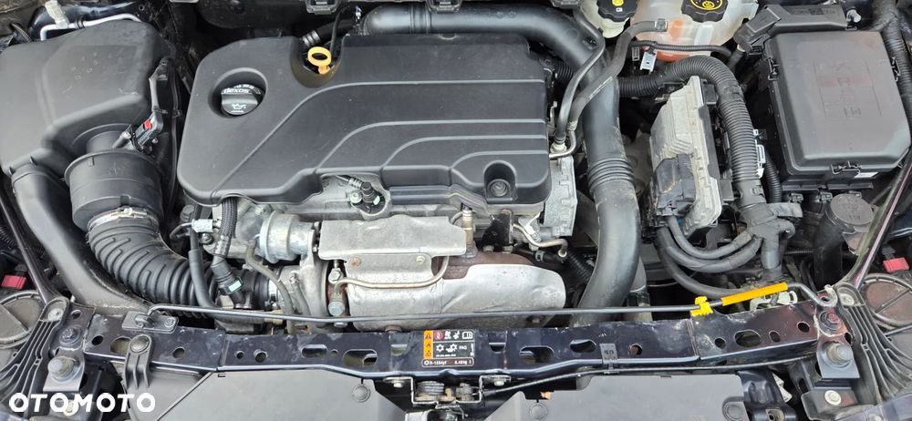 Opel Astra 1.4 Turbo Start/Stop Innovation - 37