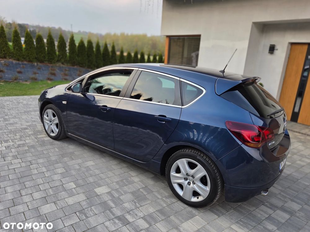 Opel Astra 1.4 Turbo Edition Sport - 24
