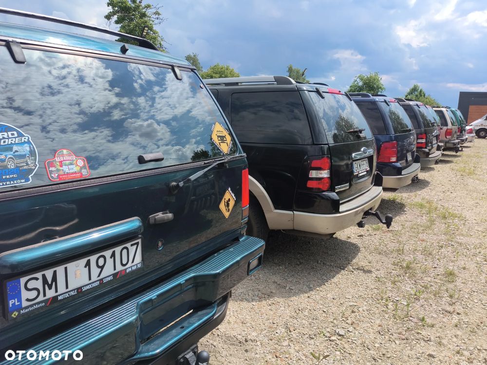 Ford Explorer 4.0 4WD - 19