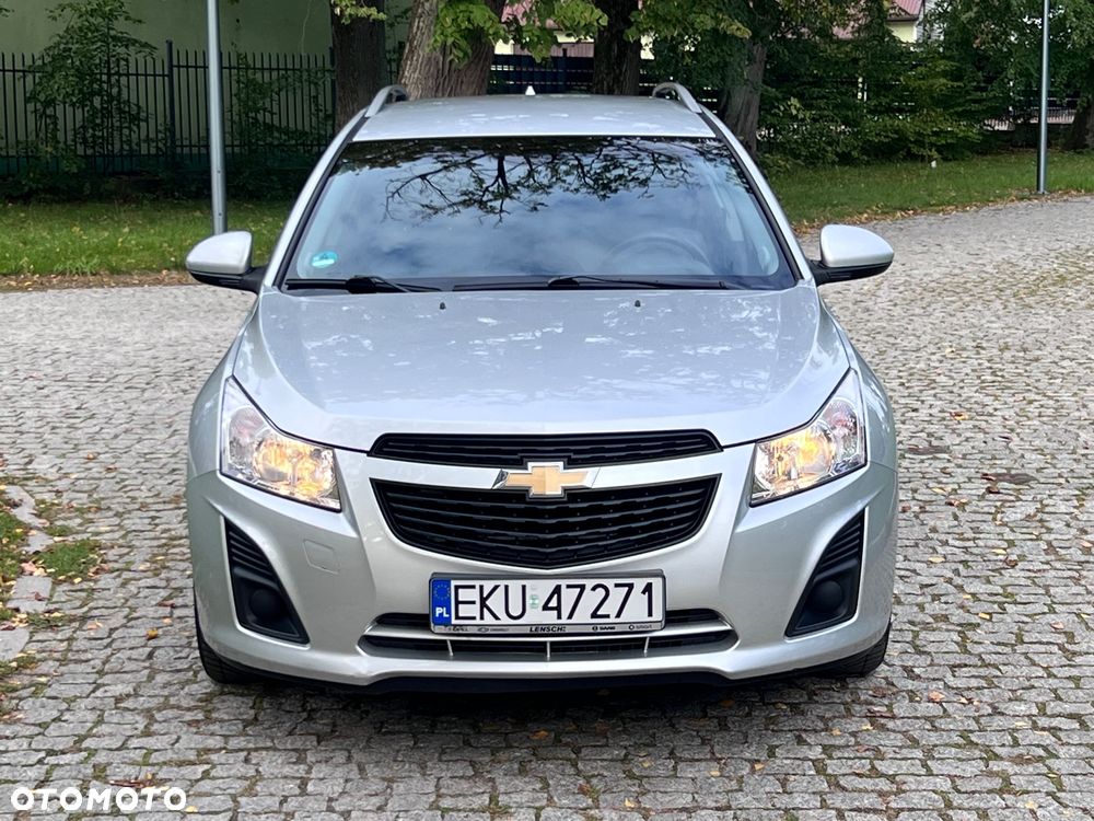 Chevrolet Cruze 1.6 LS - 3