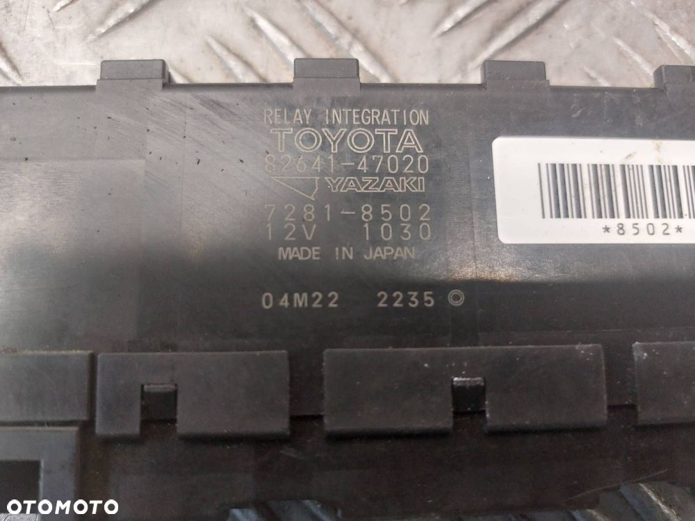 ZESTAW STARTOWY TOYOTA YARIS II LIFT 1.33 16V 89661-0DD50 82641-47020 - 2