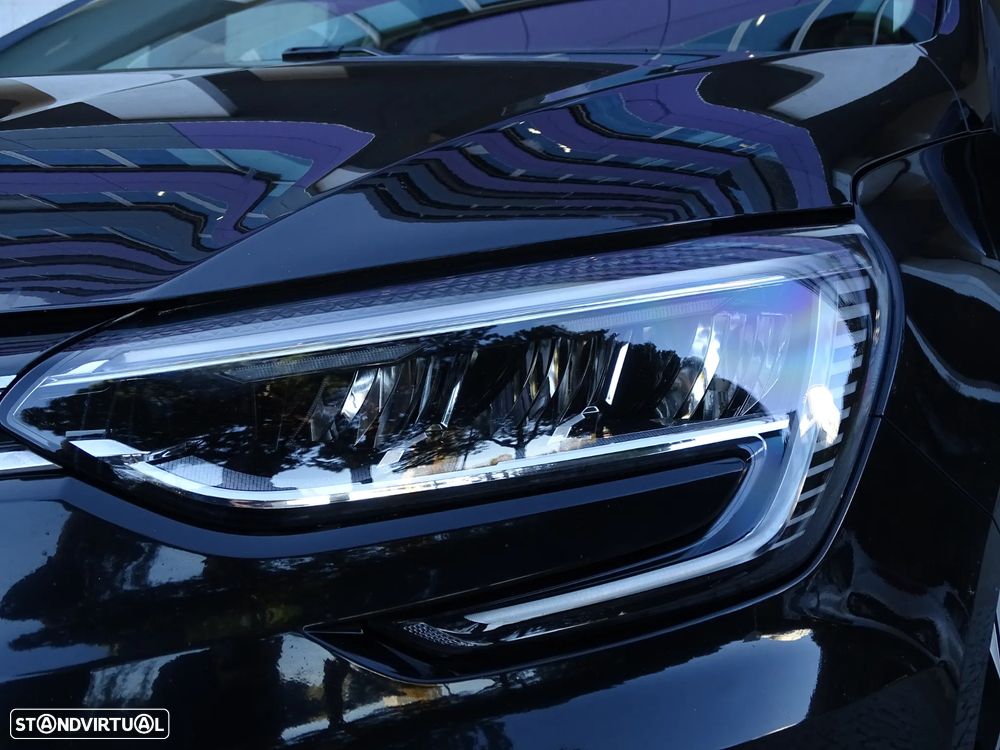 Renault Mégane 1.5 Blue dCi Limited - 11