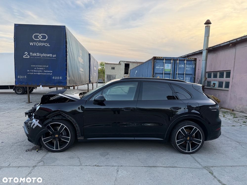 Porsche Cayenne E-Hybrid Tiptronic S Platinum Edition - 6