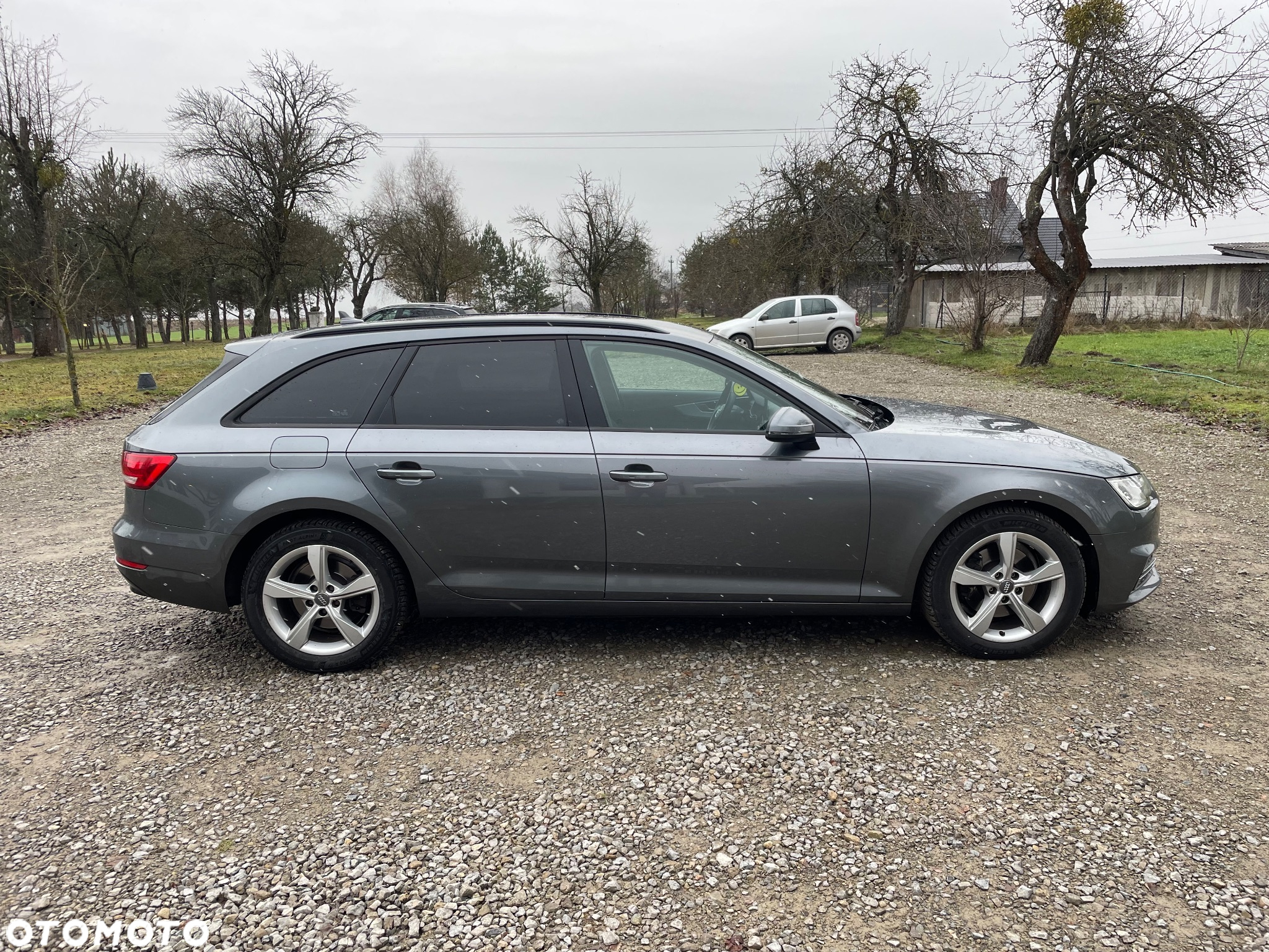 Audi A4 - 4