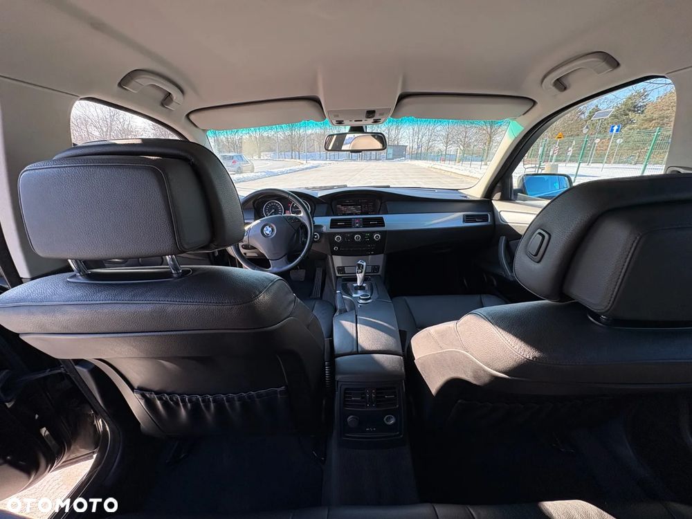 BMW Seria 5 520d - 5