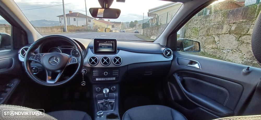Mercedes-Benz B 180 CDI Urban - 7