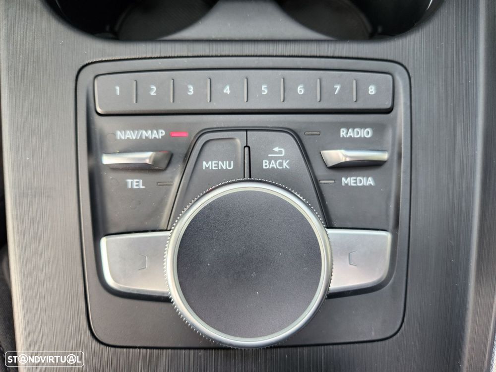 Audi A4 Avant 40 TDI S tronic - 44
