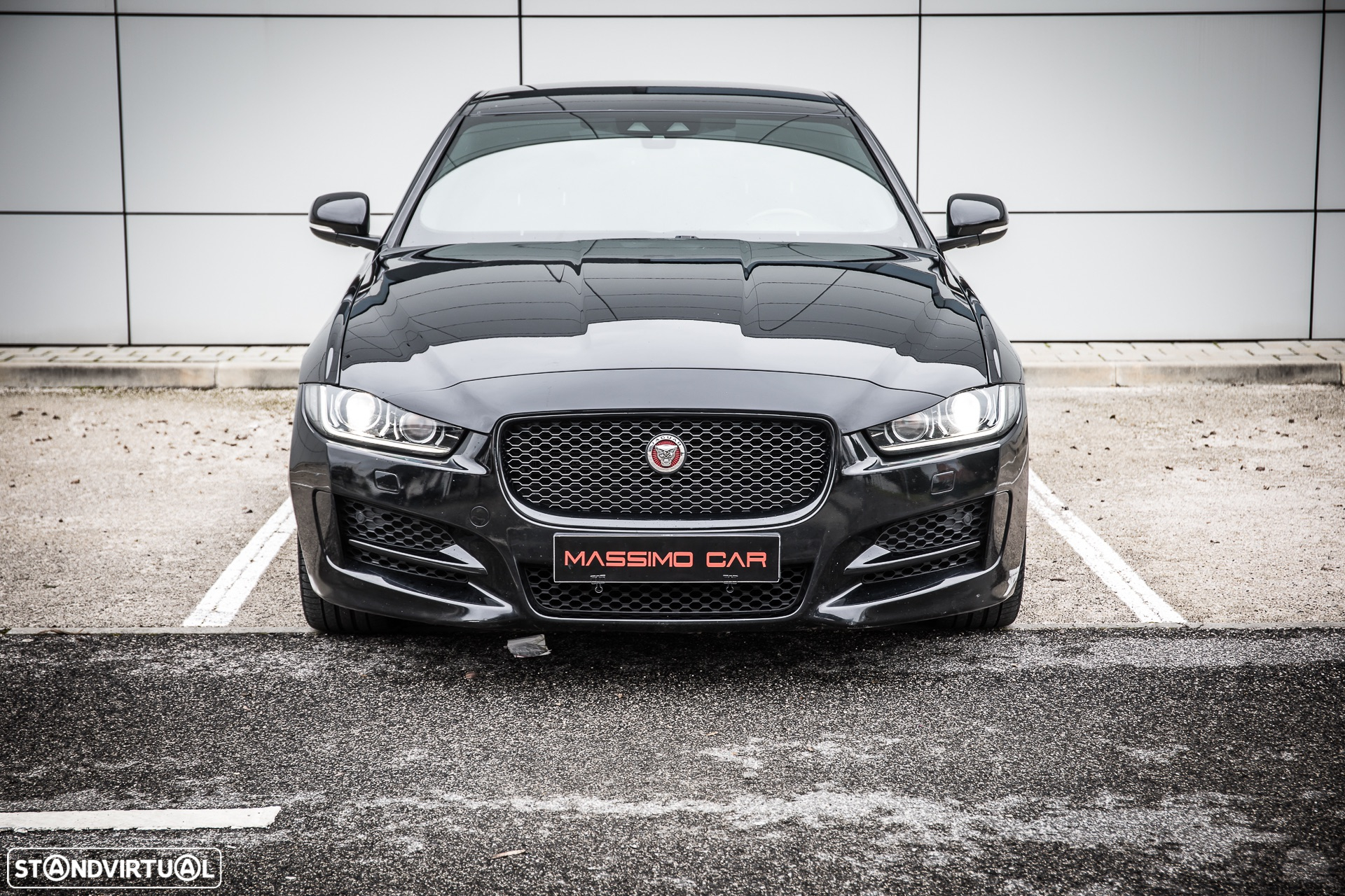Jaguar XE 2.0 D R-Sport Aut. - 2