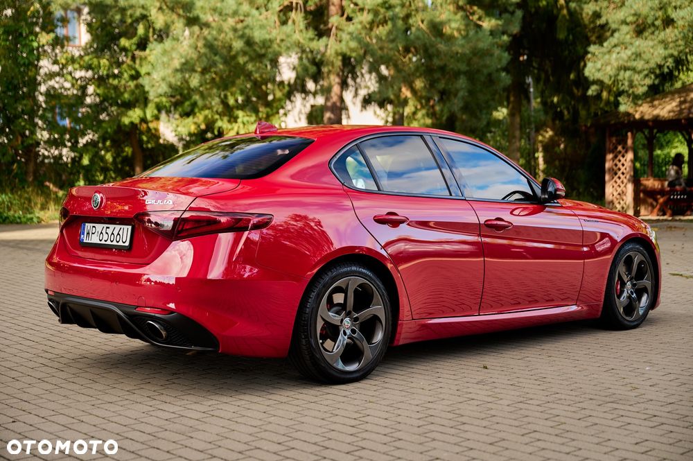 Alfa Romeo Giulia 2.0 Turbo Veloce - 15