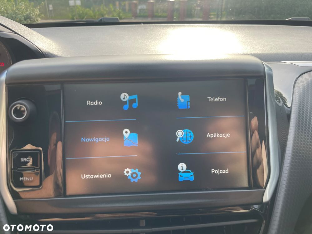 Peugeot 2008 - 14