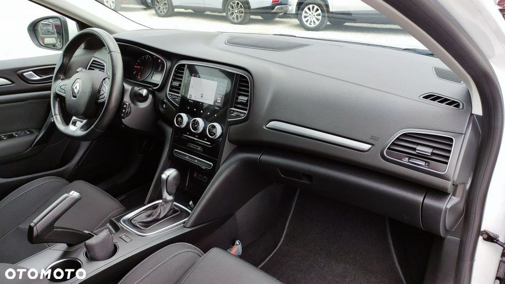 Renault Megane ENERGY TCe 140 EDC BUSINESS - 25