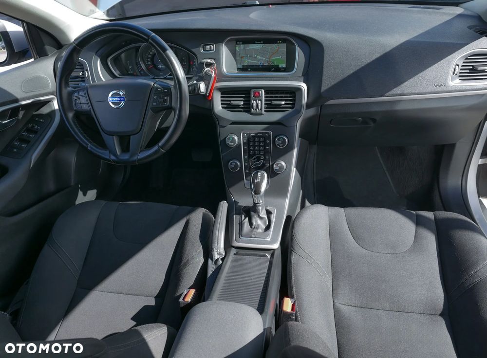Volvo V40 D2 Powershift Momentum - 15