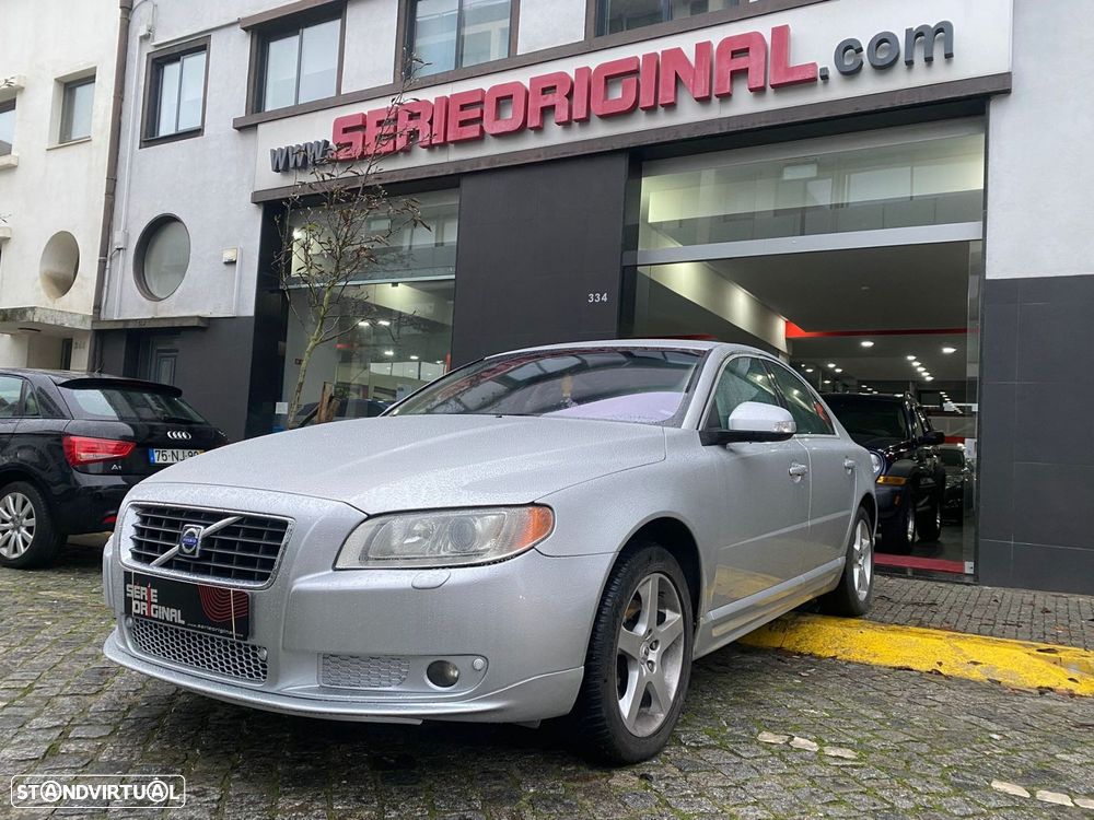 Volvo S80 2.4 D5 Executive - 1