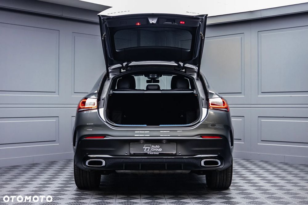 Mercedes-Benz GLE - 32