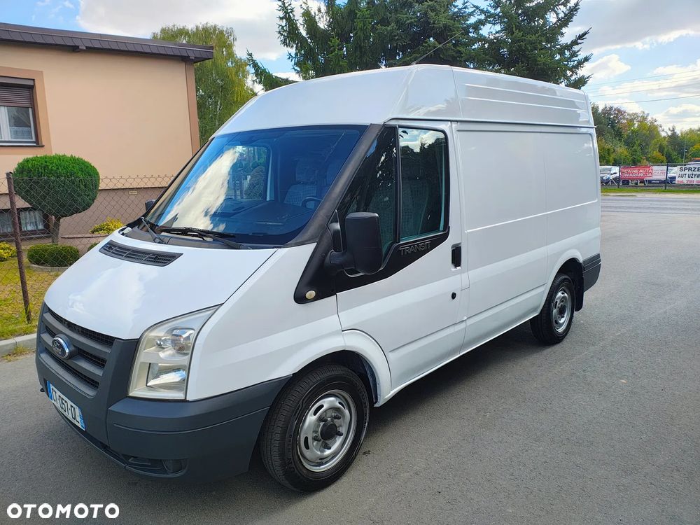 Ford Transit - 11