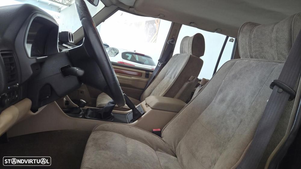 Land Rover Range Rover 2.5 TDi - 11
