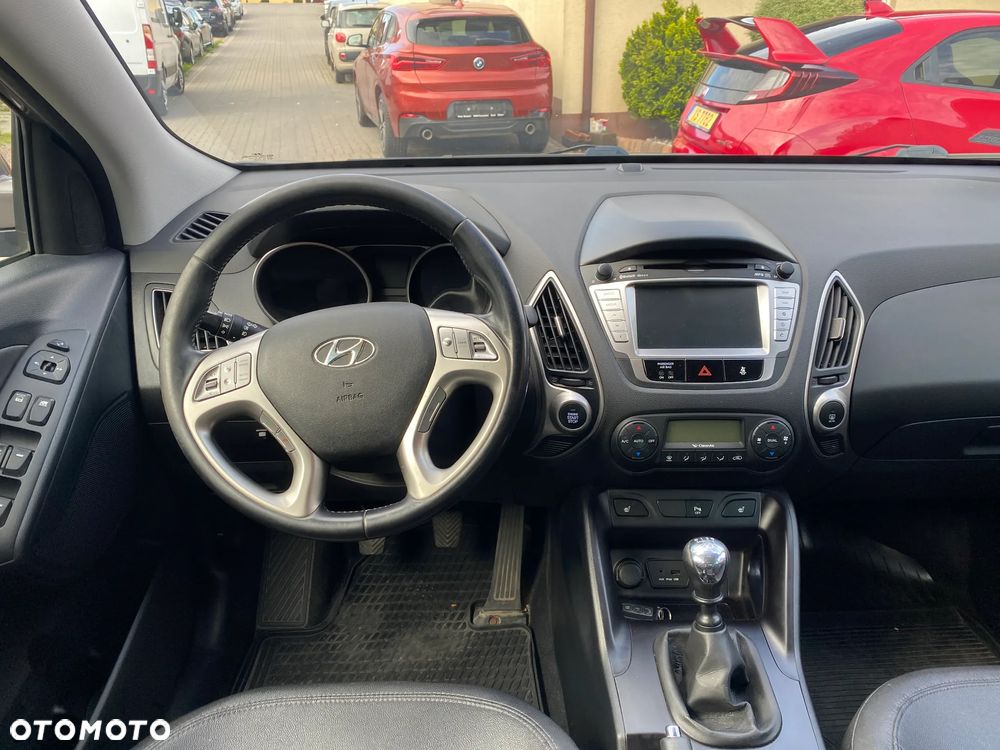 Hyundai ix35 - 9