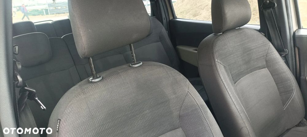 Dacia Lodgy ver-1-6-laureate - 14