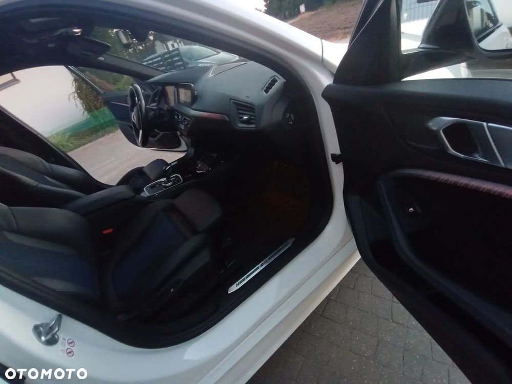 BMW Seria 1 118i M Sport - 29