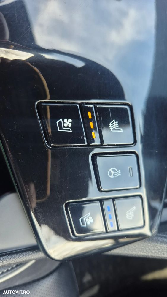 Kia Sportage 1.6 T-GDI MHEV 7DCT HP 4x4 GT Line - 19