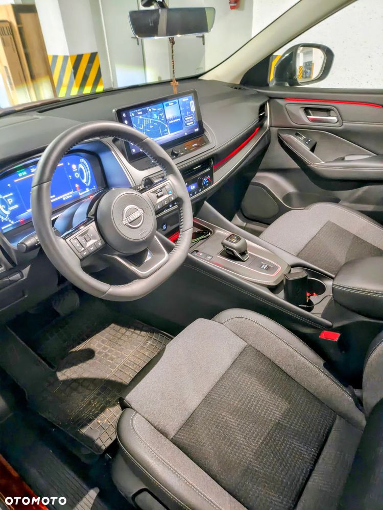 Nissan Qashqai 1.3 DIG-T mHEV N-Connecta Xtronic - 18