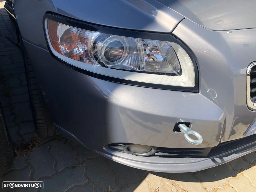 Volvo S40 1.6D de 2010 - 8