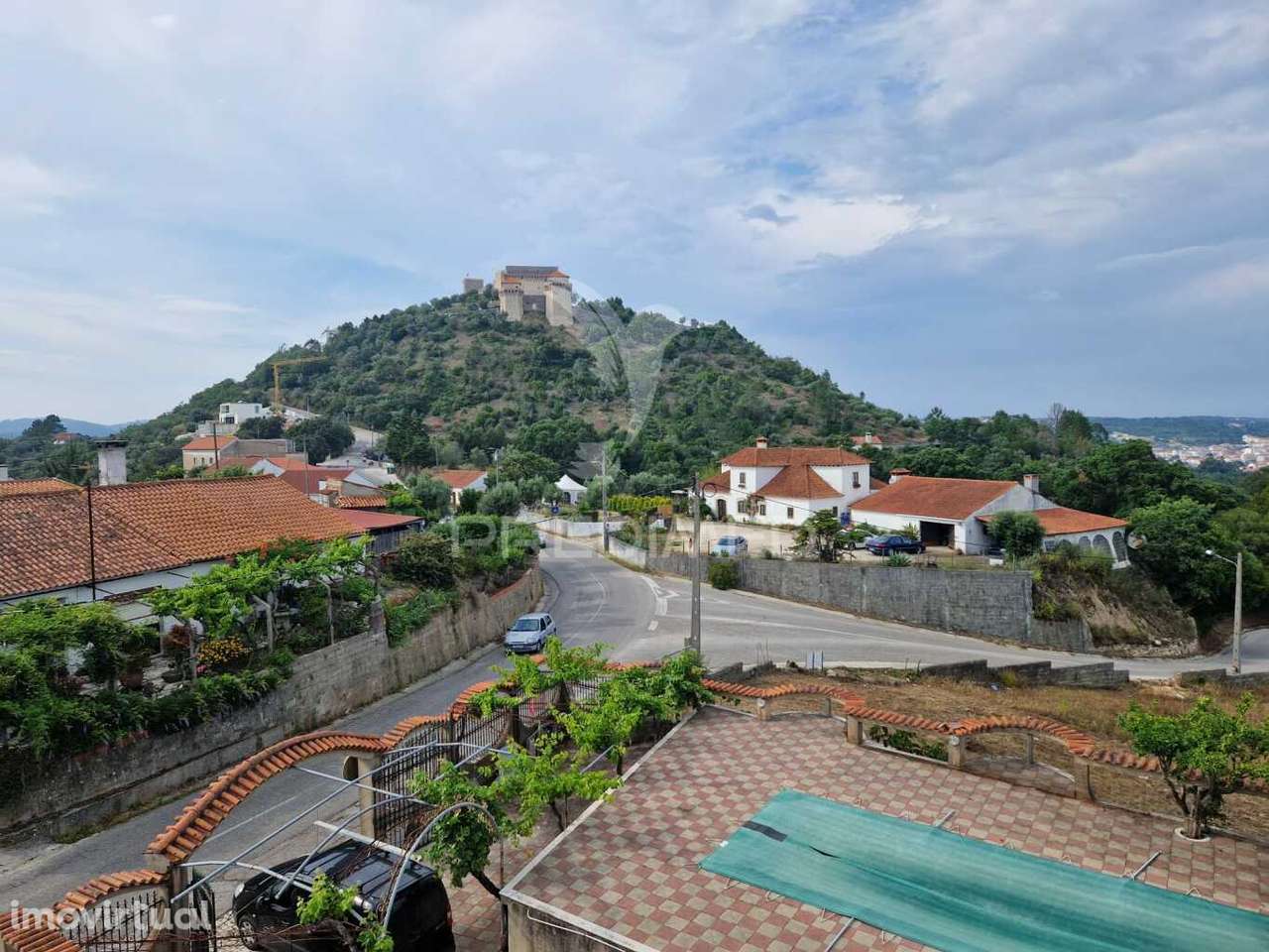 Moradia T6 junto ao castelo. - Grande imagem: 3/12