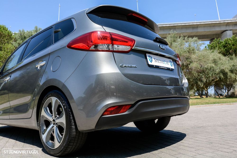 Kia Carens 1.7 CRDi ISG EX - 11
