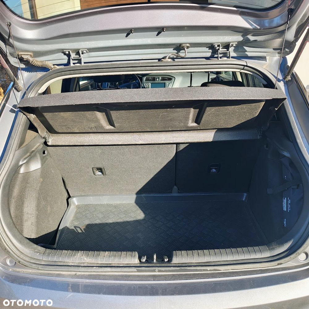 Hyundai i20 1.2 - 10