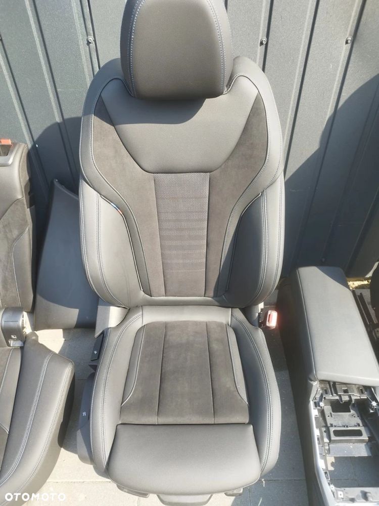 FOTELE TAPICERKA BMW 4 G26 SPORTY ALCANTARA MANUAL GRZANE M-PAKIET - 2